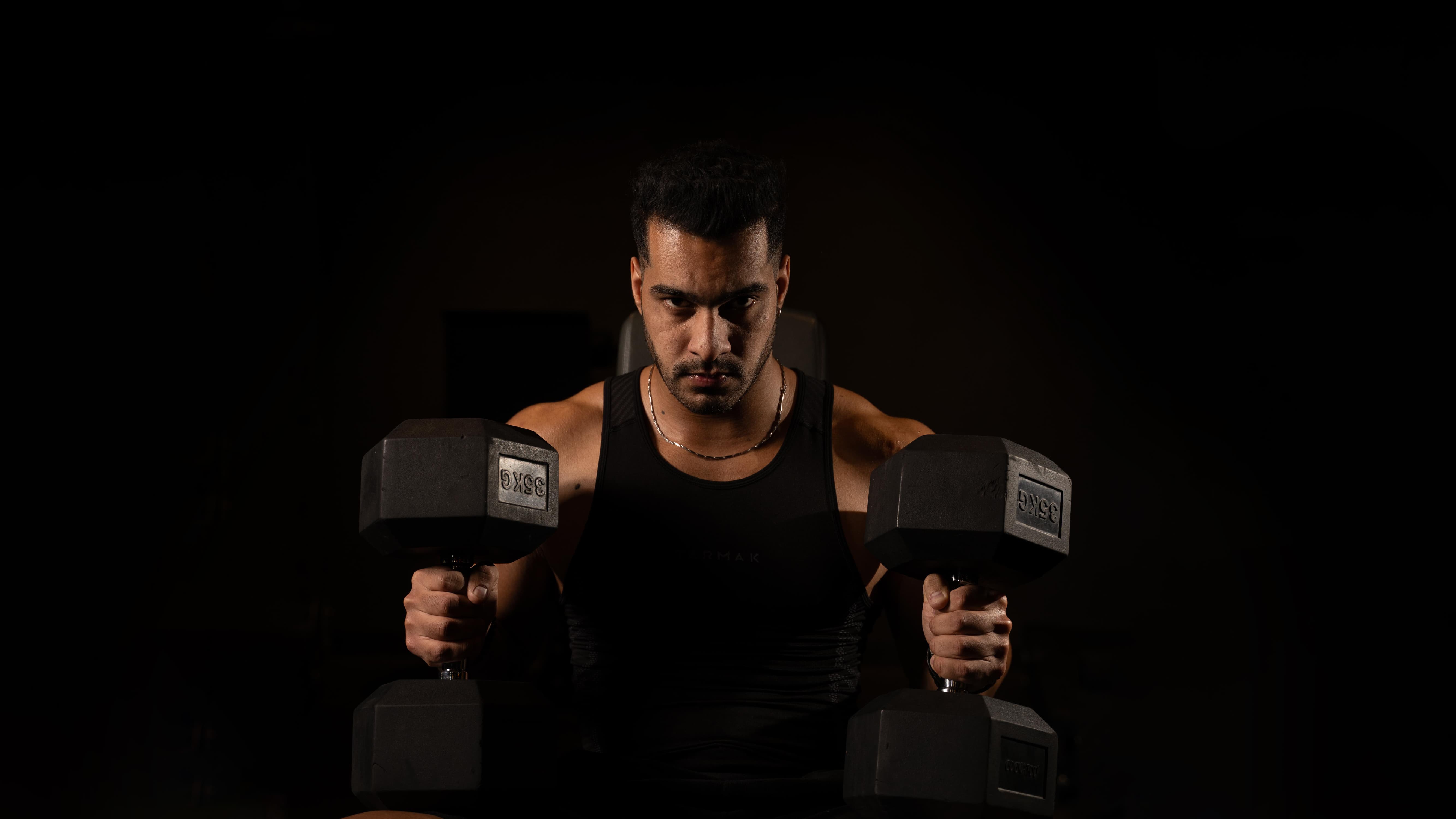 How To Build & Maintain Muscle Mass